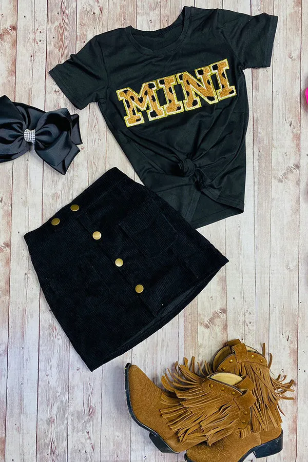 Black corduroy girls skirt w/pockets and buttons 230148M