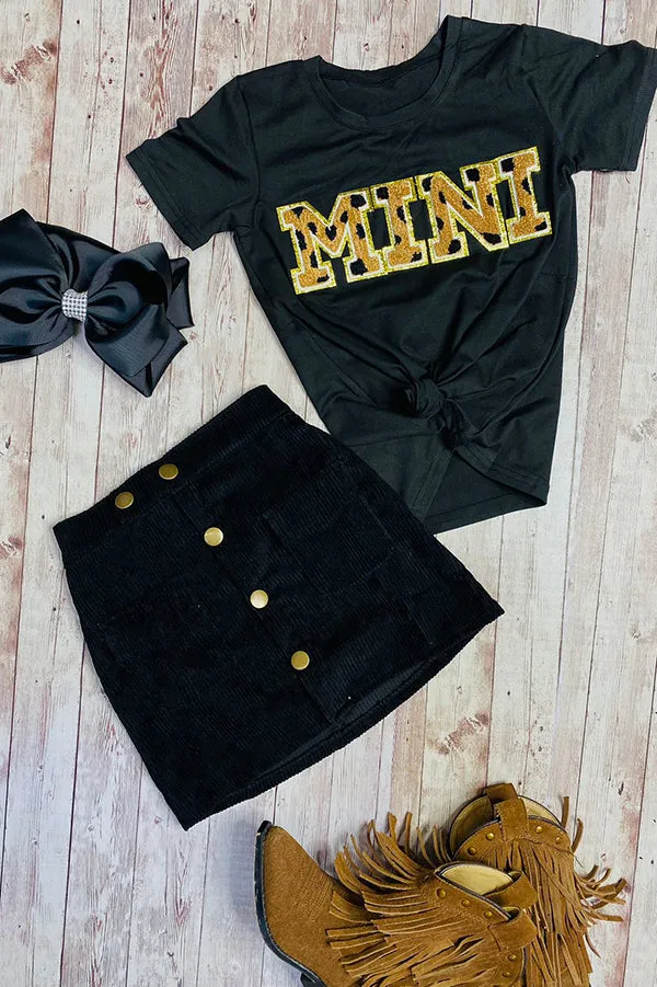 Black corduroy girls skirt w/pockets and buttons 230148M
