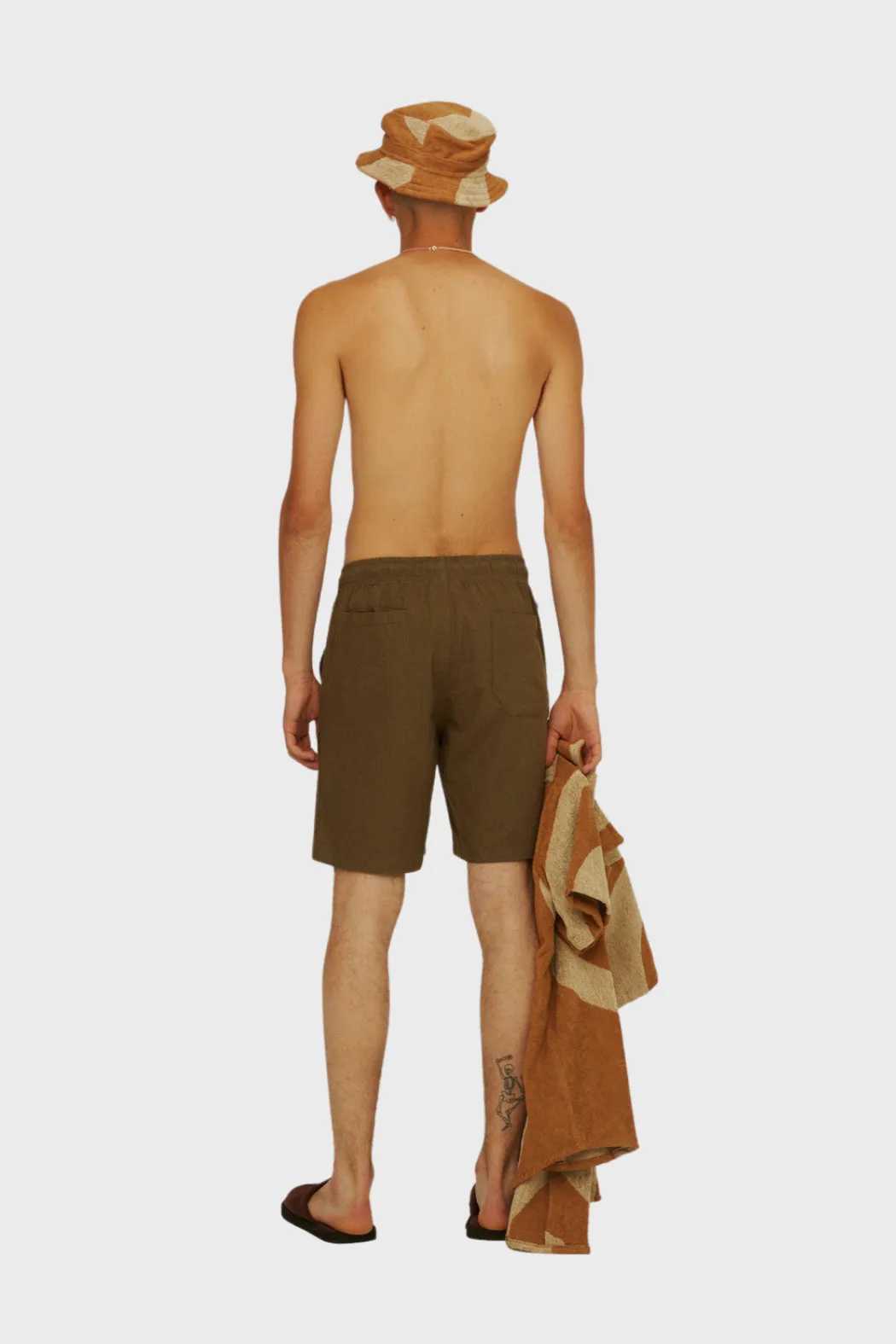 Cargo Linen Shorts in Army