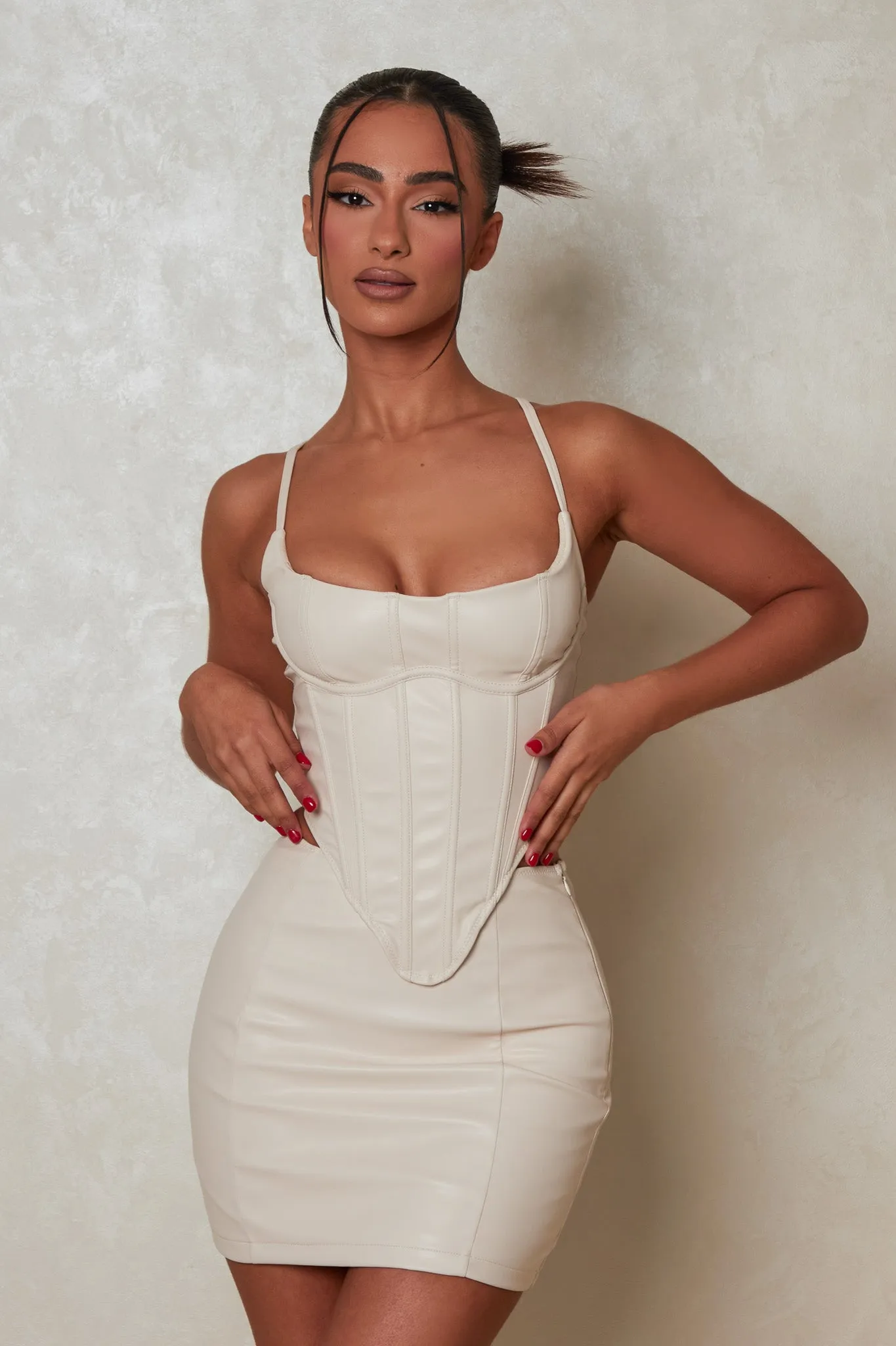 The Boss Leather Set - Cream